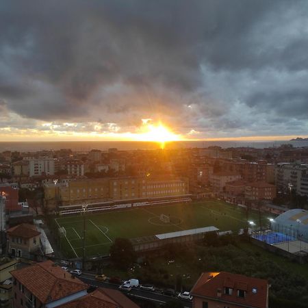 Super Vista Al Grattacielo Di Lavagna 아파트 외부 사진
